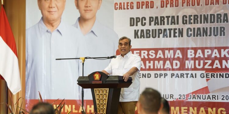 Muzani Minta Kader dan Relawan Tidak Jumawa Lihat Hasil Survei Prabowo yang Hampir Capai 50%