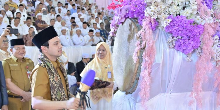 Hadiri Wisuda Tahfizh, Wawako Diza : “Mudah-mudahan anak-anak kita termotivasi untuk menghafal Al-Qur’an”