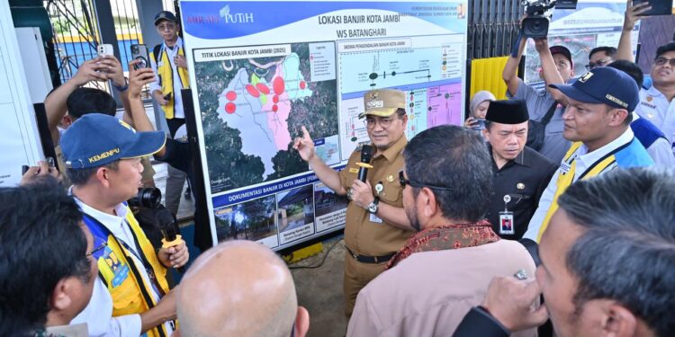 Bangun Sinergi Tangani Banjir, Wali Kota Maulana Gandeng Pemprov Jambi dan Komisi V DPR RI