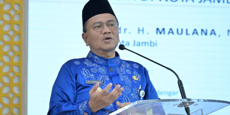 Seminar “Pemkot Jambi Mendengar”, Wali Kota Maulana : “Saatnya Banjir Ditangani Lewat Kolaborasi”