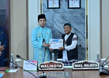 Berikan Bantuan Terhadap Rumah Ibadah, Maulana Pastikan Program Berkelanjutan