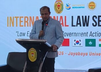 Universitas Jayabaya Gelar Seminar Internasional, Wakil Menteri Hukum Tekankan Kemajuan Teknologi Tuntut Hukum Bersikap Adaptif