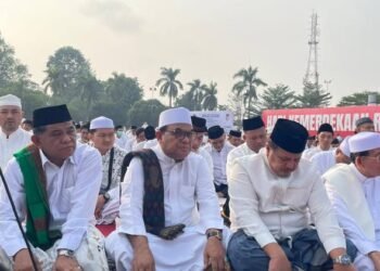 Rektor UIN STS Jambi Ikut Salat Istisqa, Berikhtiar Memohon Hujan di Tengah Kemarau Panjang