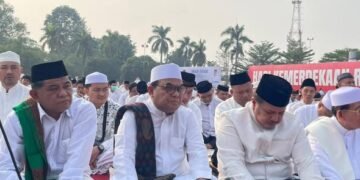 Rektor UIN STS Jambi Ikut Salat Istisqa, Berikhtiar Memohon Hujan di Tengah Kemarau Panjang